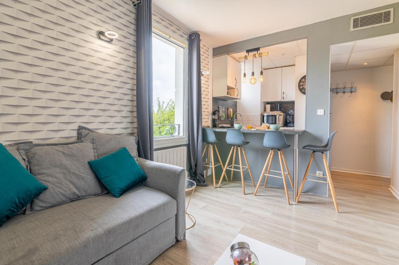 Lys - 7 Min Des Parcs Walt Disney- Parfait Pour Les Familles- Arrivee Autonome - Parking & Wifi Gratuit Magny-le-Hongre Eksteriør billede